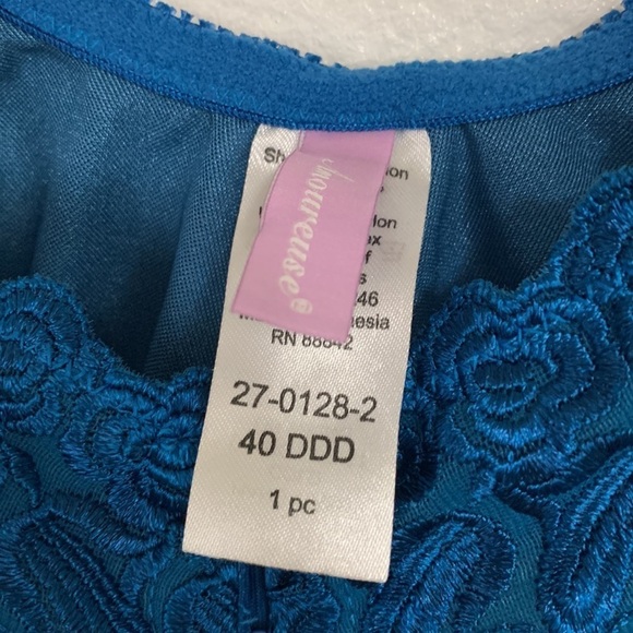 Vintage Mesh Teal Non Padded Front Clasp Embroidered Floral Bra Size 40DDD - Picture 4 of 7